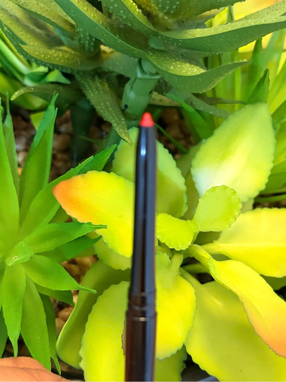 Yves Saint Laurent Dessin des Lèvres Lip Liner 21 Carmin Red - Picture 7 of 11